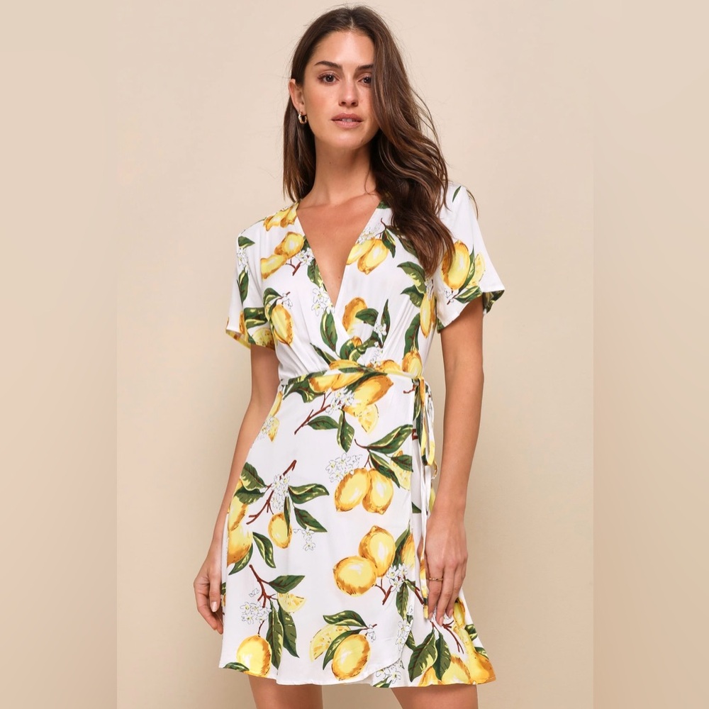 Lulus A La Tarte Lemon Wrap Dress Size Medium